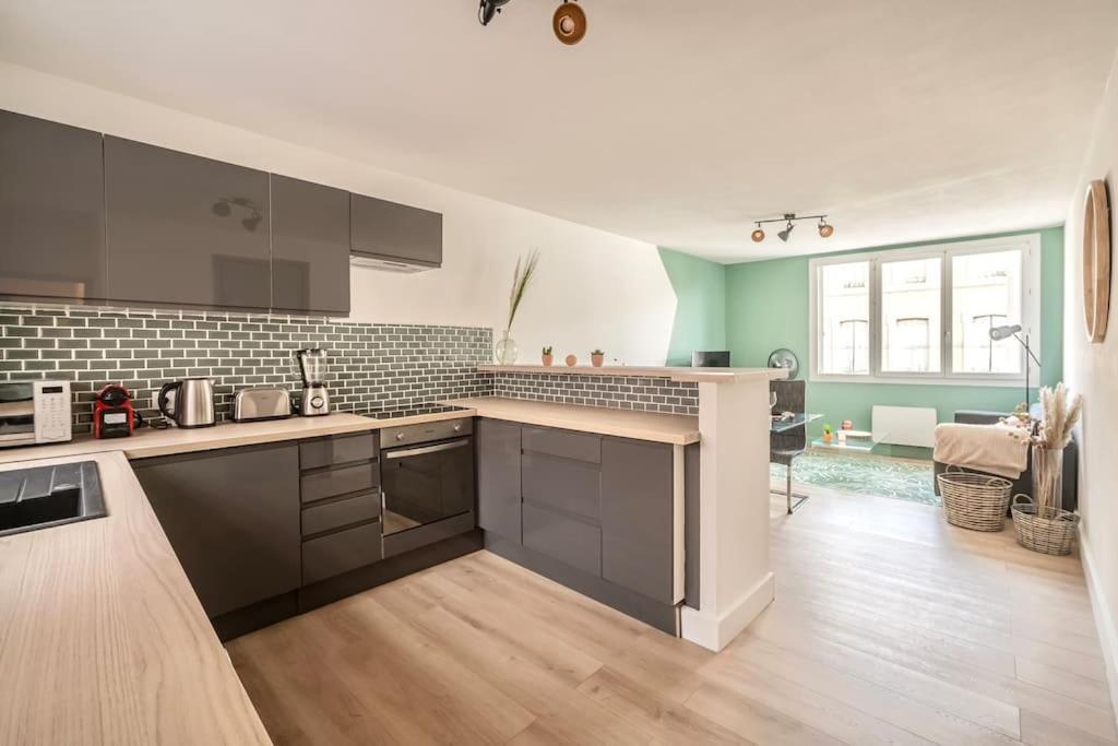 Le Coursannais Apartment Bagian luar foto